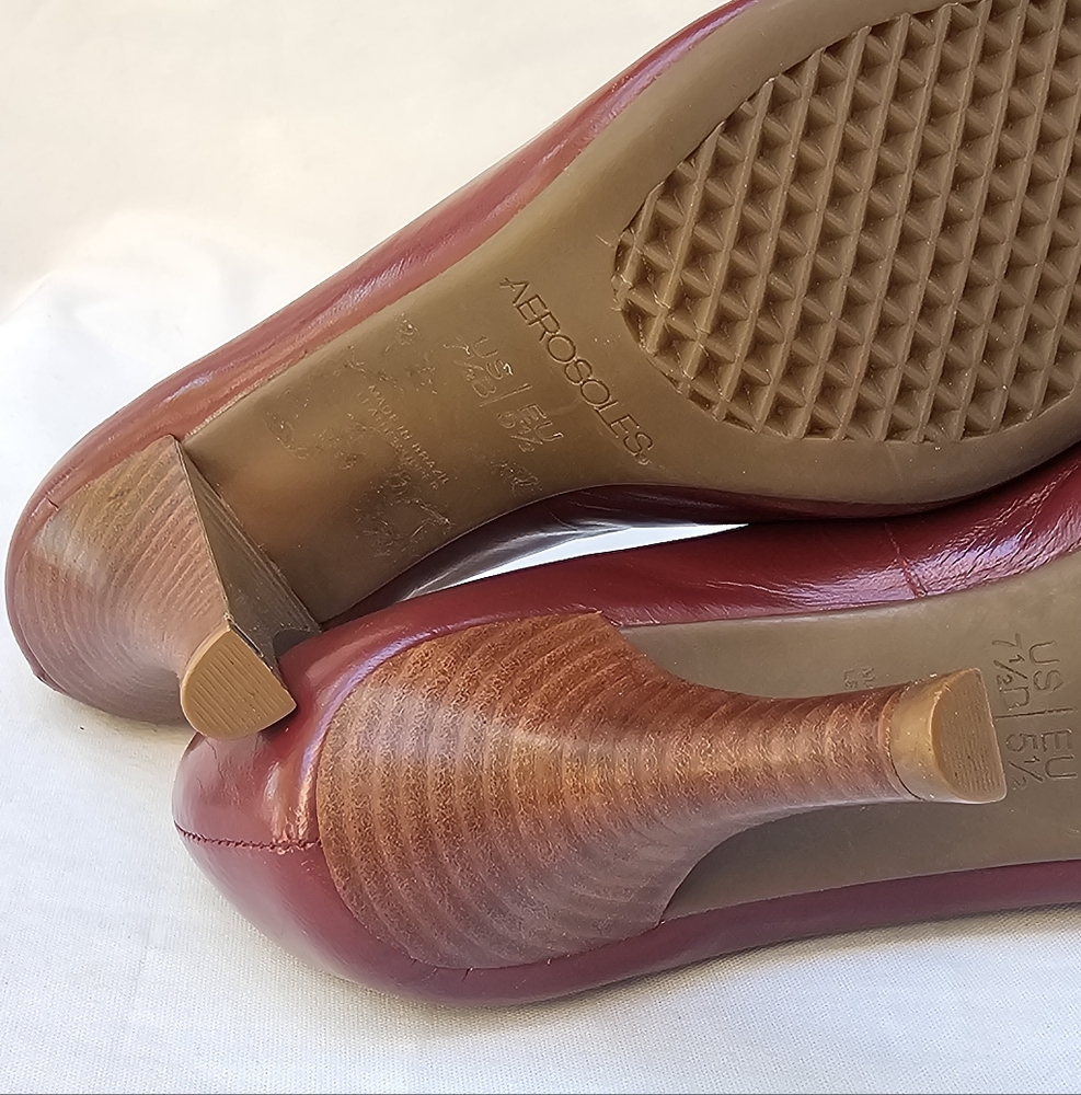 Aerosoles Red Leather Shoes Peep-Toe Heels Rockabilly Pinup Fall Autumn Size 7.5 - Picture 8 of 14
